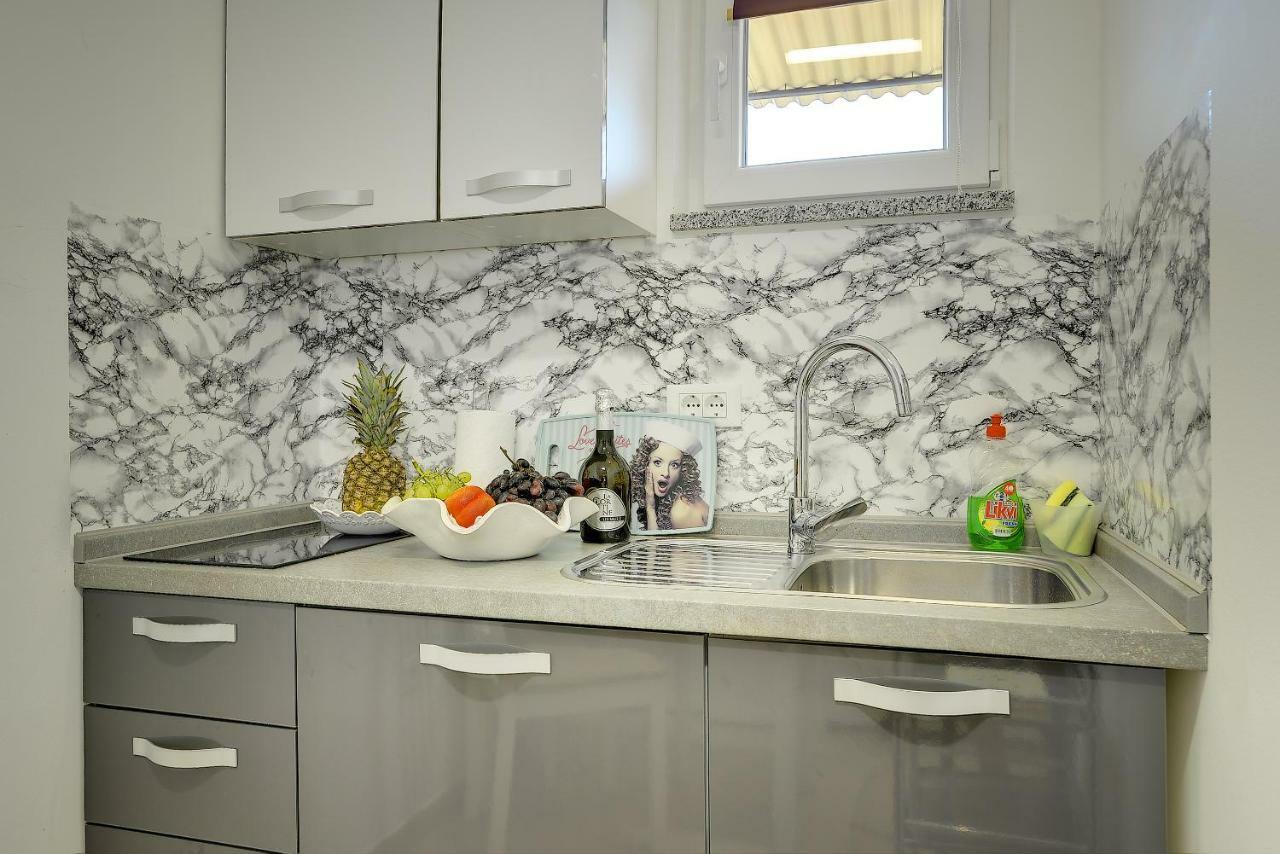 Diegos Apartments Pula Ngoại thất bức ảnh