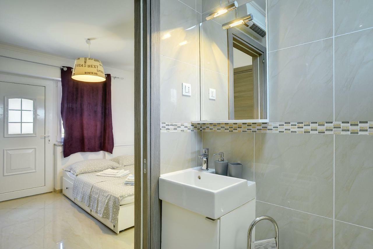 Diegos Apartments Pula Ngoại thất bức ảnh