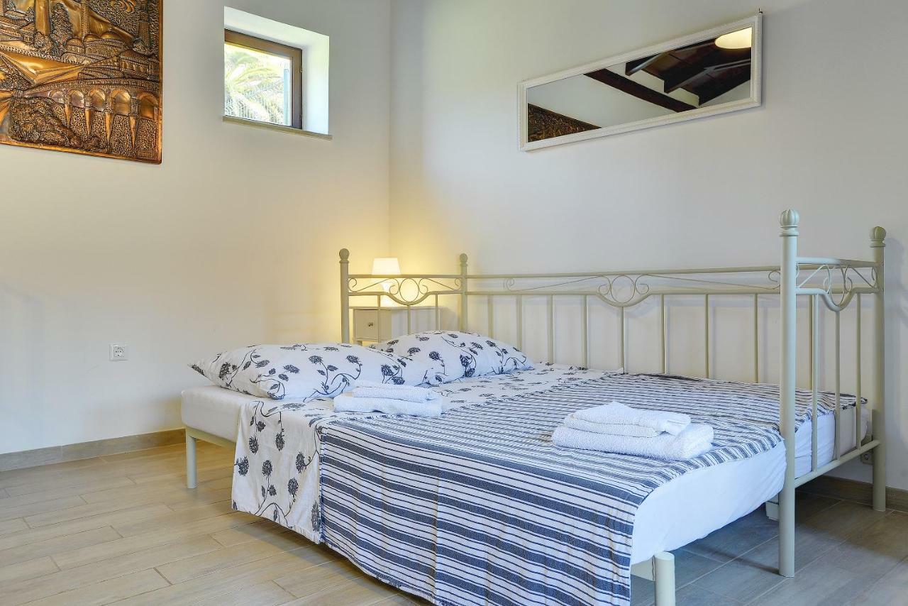 Diegos Apartments Pula Ngoại thất bức ảnh