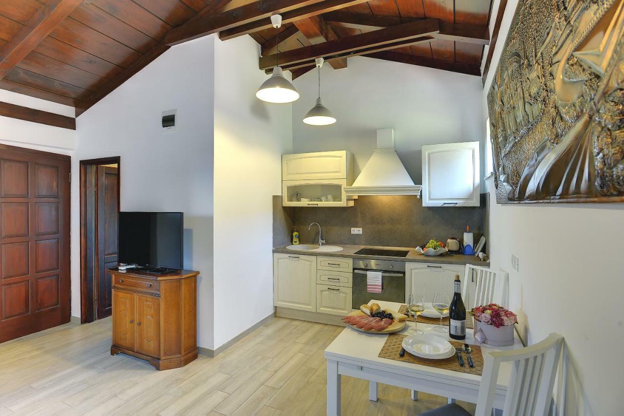 Diegos Apartments Pula Ngoại thất bức ảnh