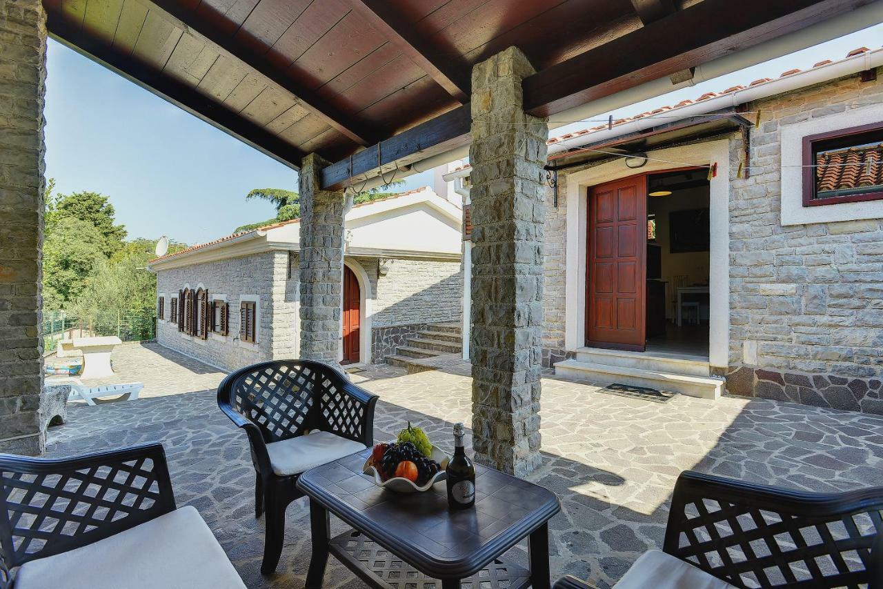 Diegos Apartments Pula Ngoại thất bức ảnh